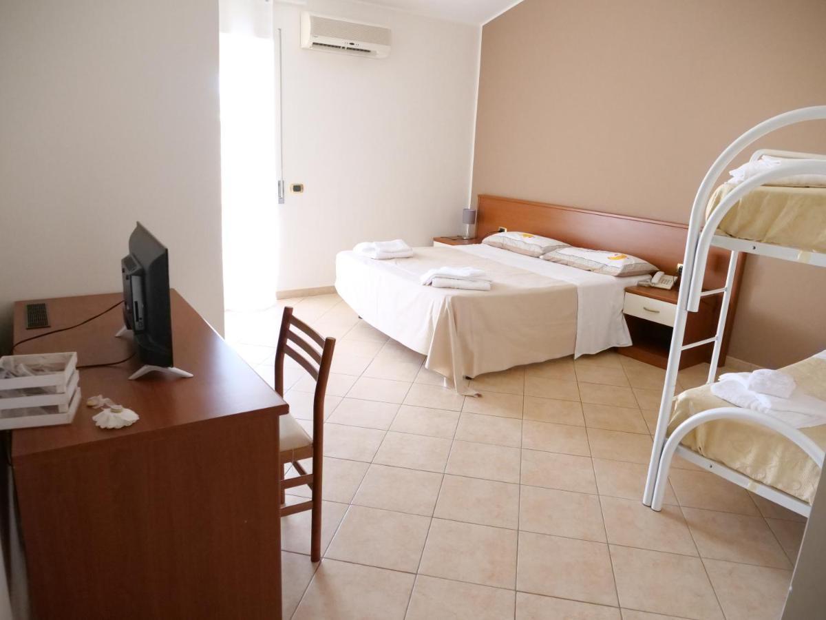 Grand Hostel Calabria Pietrapaola Dış mekan fotoğraf